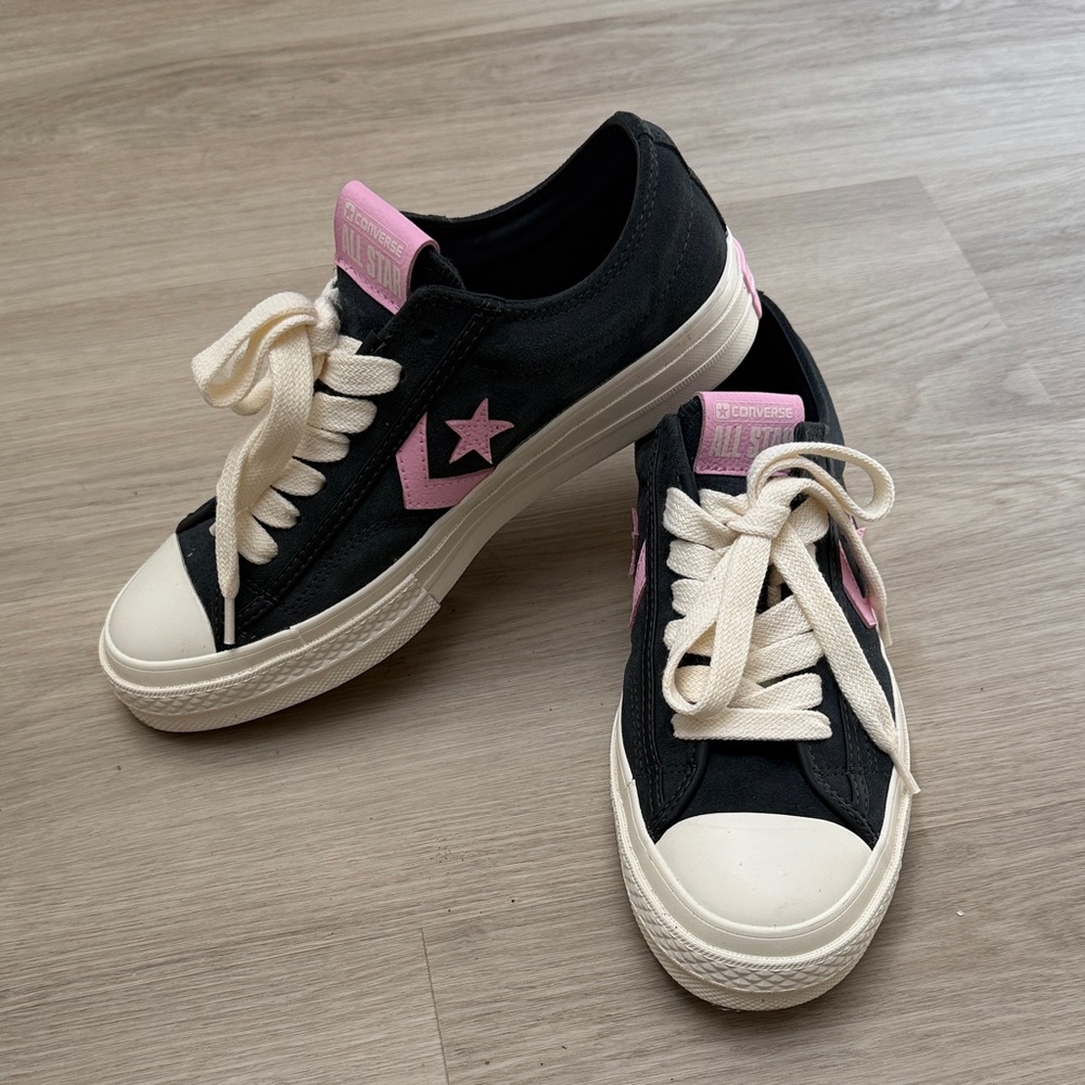 Converse Black Low-Top Sneakers with Pink Star Accents